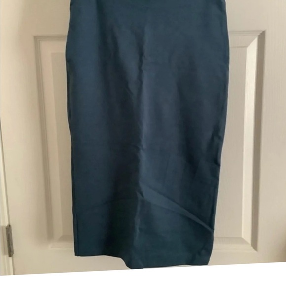 FOREVER 21~BLUE~A-LINE SKIRT~ PULL ON~MEDIUM - Picture 1 of 4